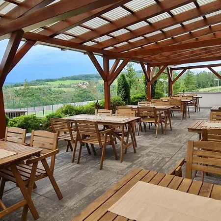 Отель Berounka Hrebecniky